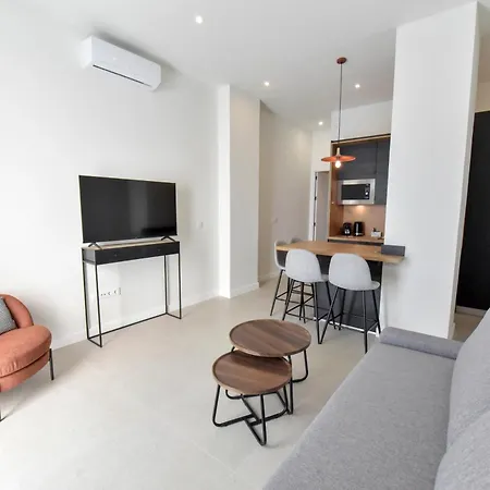 Riverside Suits Apartment Seville